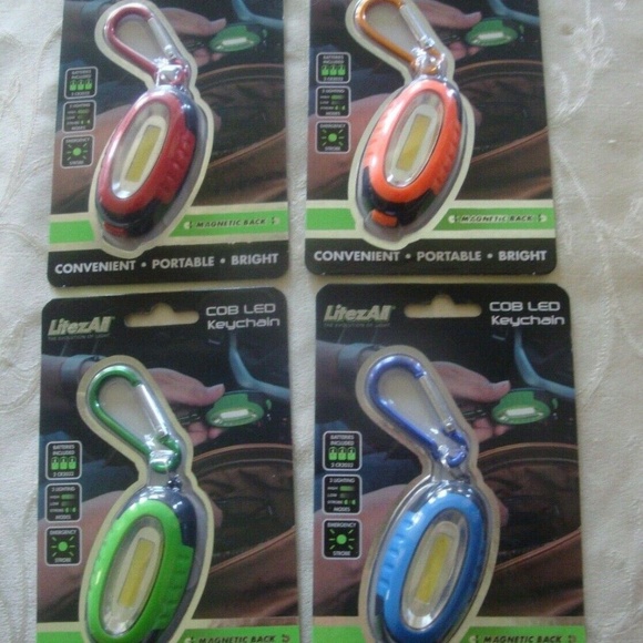 Colors COB LED FlashLight w Emergency Strobe KeyChain Key Ring  *COLOR CHOICE* - Picture 2 of 4